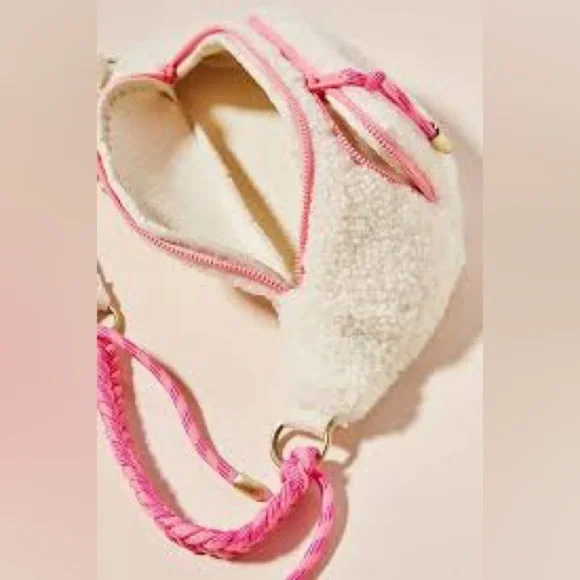 Anthropologie Annie Sherpa belt bag - Picture 2 of 11